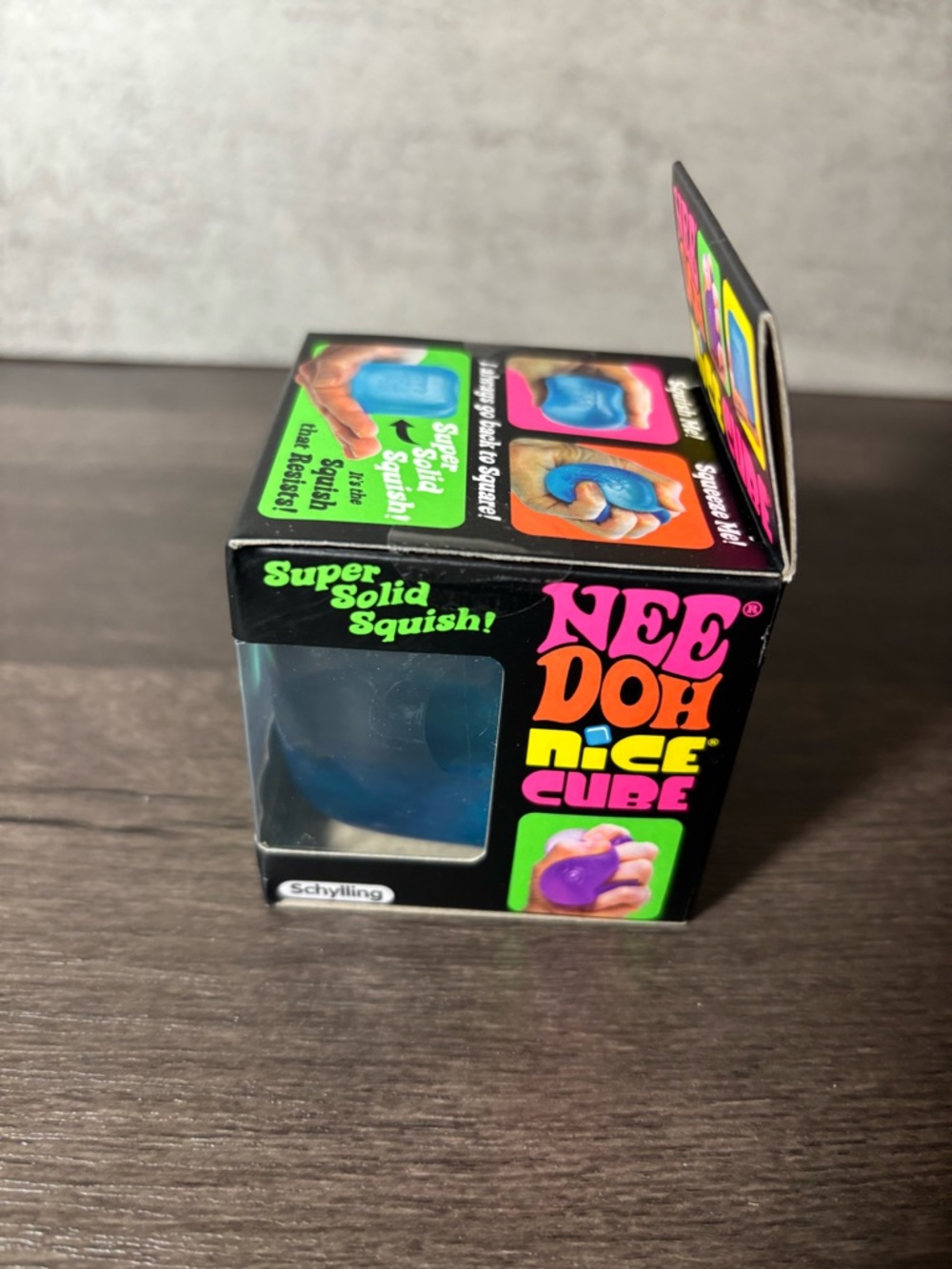 NeeDoh Nice Cube Blue Super Solid Squish - Picture 5 of 6